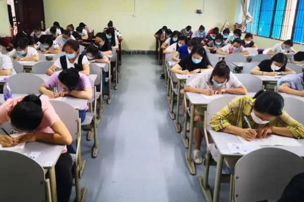 2012年高考报名总人数