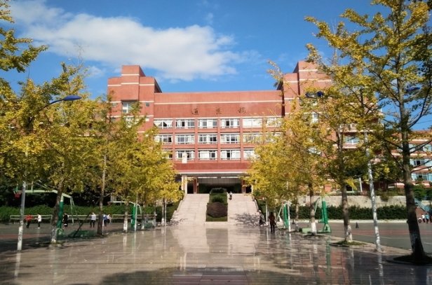 成都市树德中学淮州学校地址在哪里？