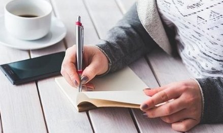 春风吹仿照例子如何写词语？