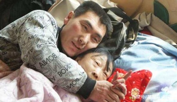 那个当年娶60岁老太婆的25岁小伙，如今他过的怎么样？