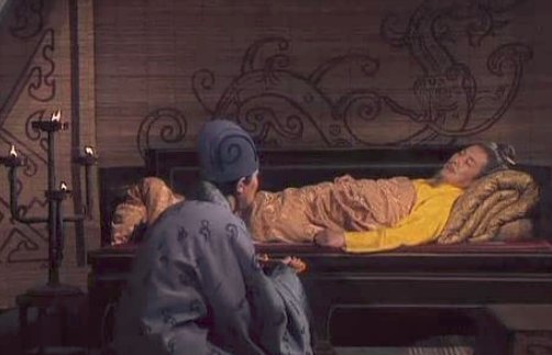 三国演义刘备是怎么死的