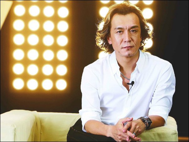 李咏个人资料简历