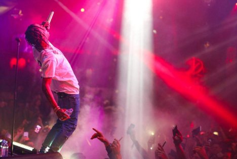 求简单的MC喊麦词