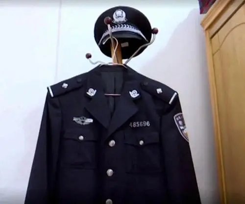 警号043542已封存了，如何才能重启该警号？