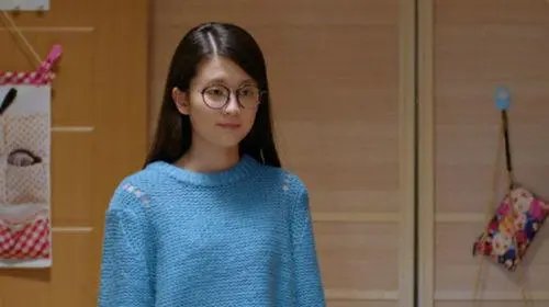 乔欣晒鲜花蛋糕，她恋爱了吗？