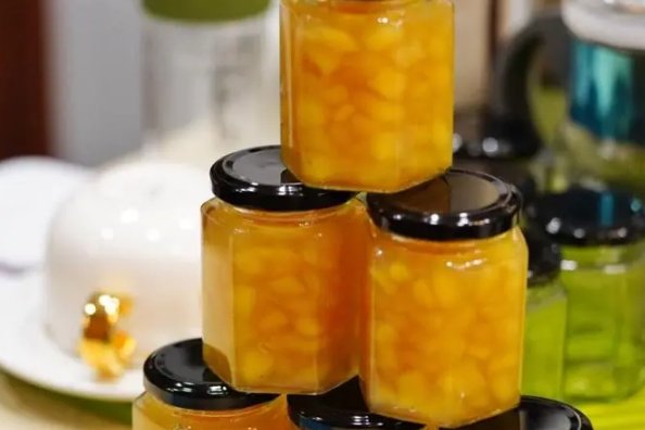 蜜汁肉桃的做法