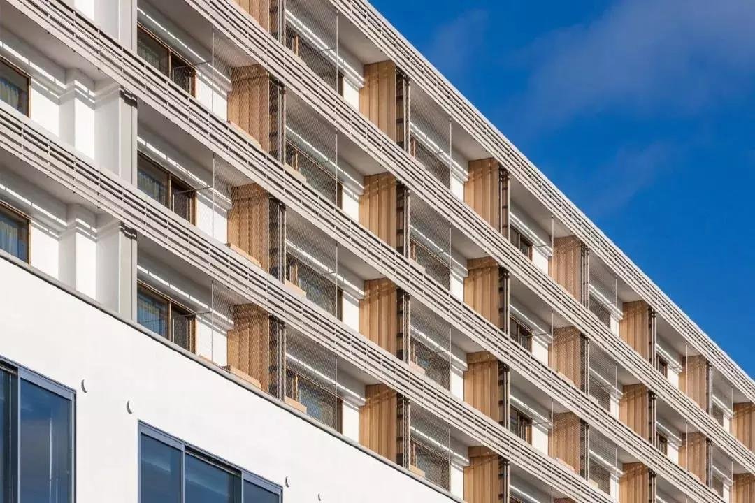 山东一女子强行入住酒店又要全额退款,该女子为什么会提出如此无理的要求?