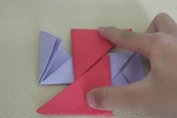 怎么做赛罗的两个飞镖？