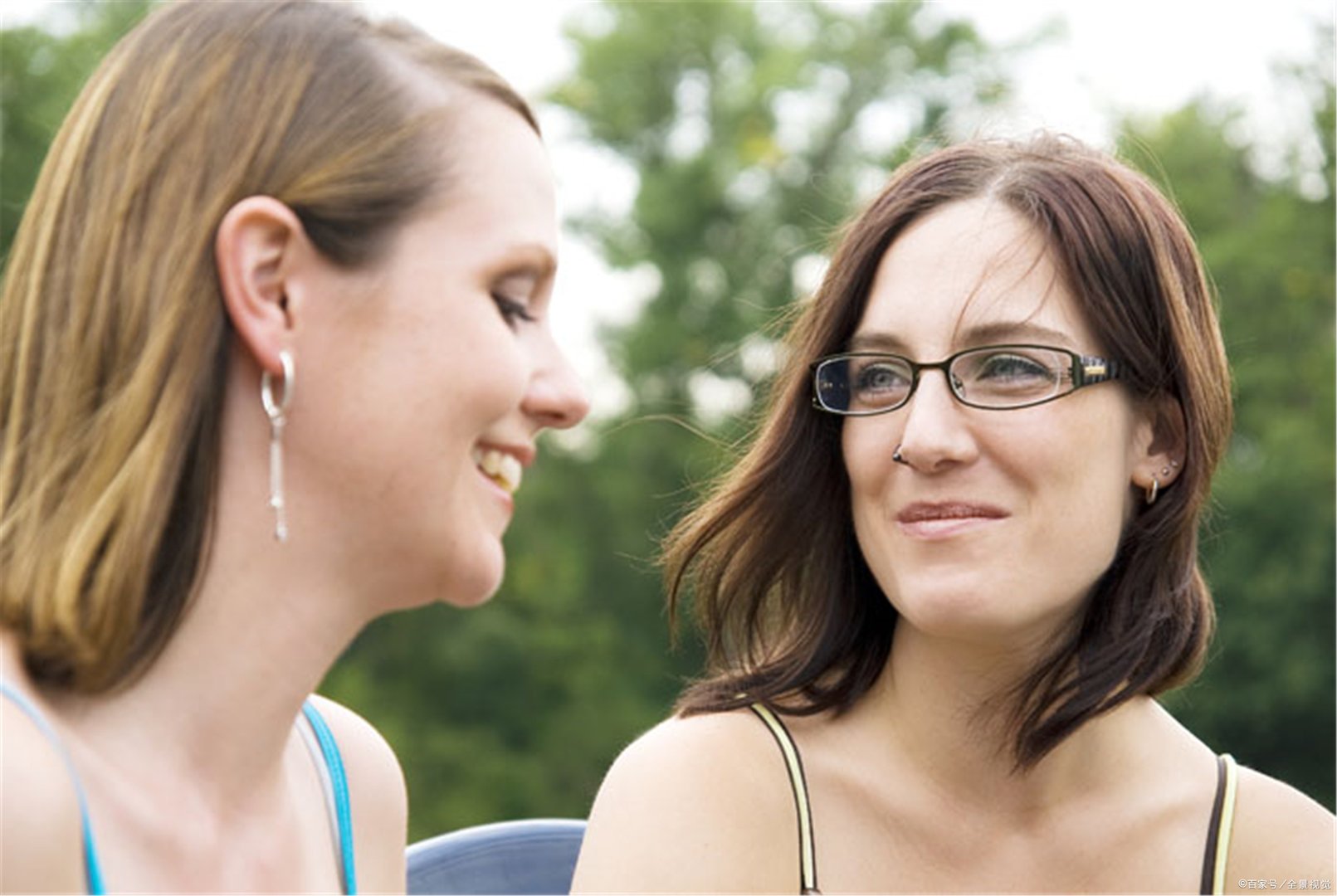 百合之间怎么相处