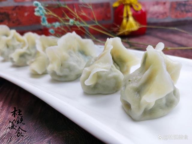 谷爱凌爱吃馅饼被cue了，她还喜欢中国的哪些美食？