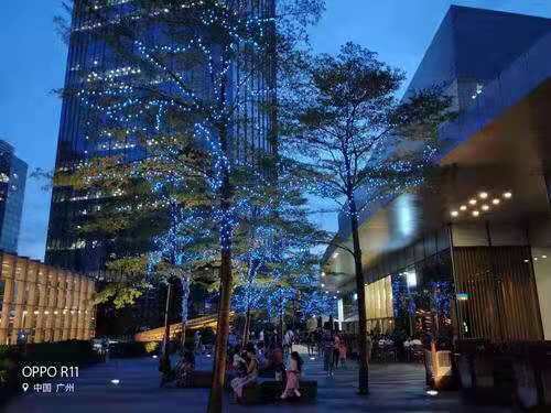 我对女朋友说是你爱我多一点还是你爱我多一点呢然后他说我觉得我爱你多一点怎？