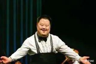 红遍世界的“天才指挥家”舟舟的中年，你怎么看？