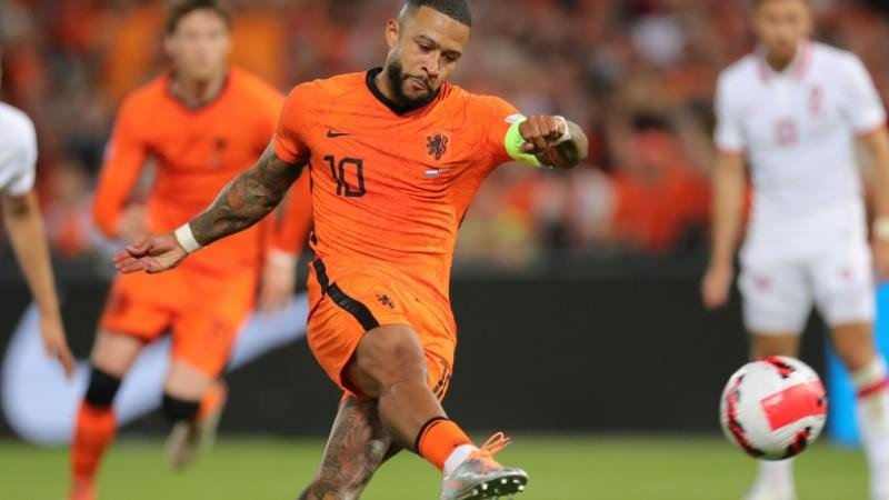 14年荷兰队主力阵容