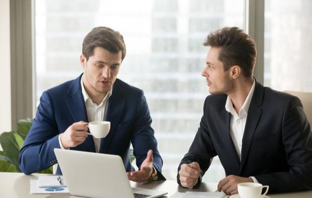 在职场中，领导老是跟我玩心机，我该怎么办？