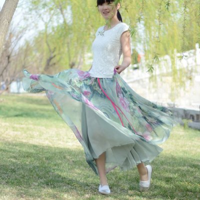 长裙过踝半厘米的相关书评