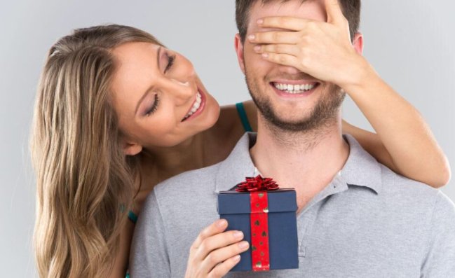 男朋友(老公)比自己大八岁是怎样的体验？