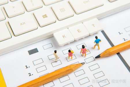 我需要 四六级历年真题，百度网盘的链接有没有呀～求哥哥姐姐们分享