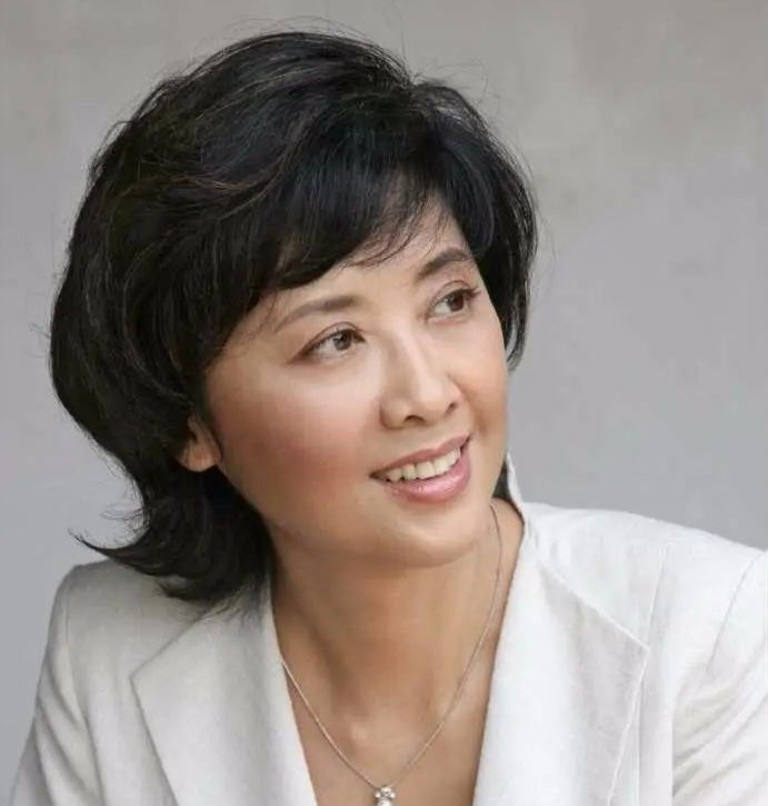 《西游记》女儿国国王28到66岁的容颜变化真是绝了!究竟是什么样的?