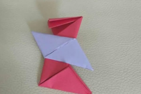 怎么做赛罗的两个飞镖？