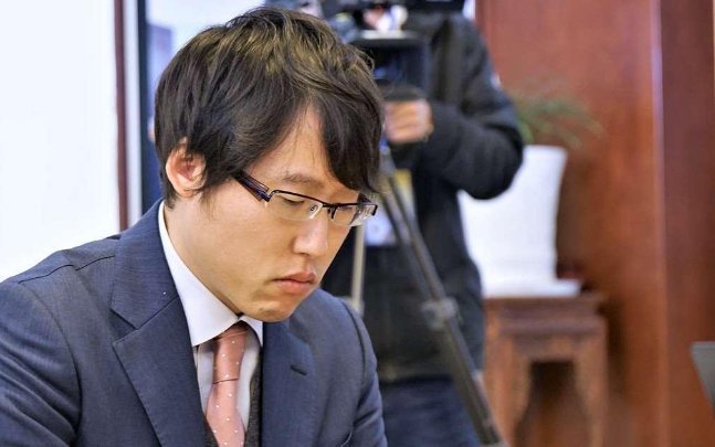 李昌镐和李世石谁厉害