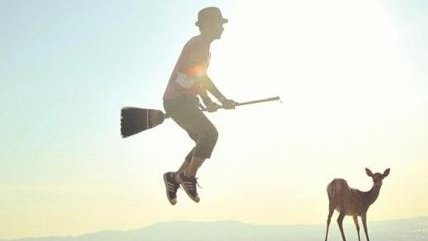 经常做梦梦见自己会飞，科学能解释原因吗？