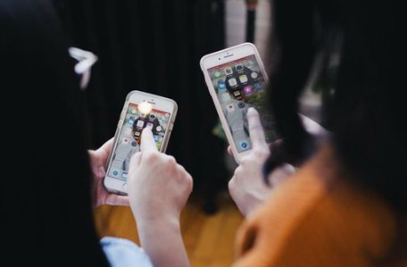 名字自动生成诗句软件哪个好？