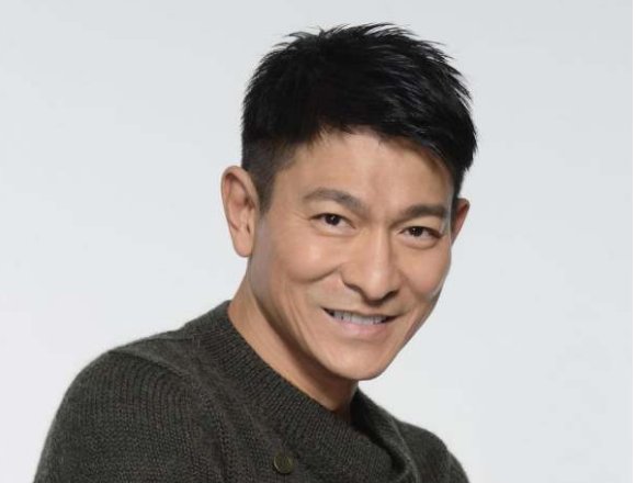 男人哭吧哭吧不是罪原唱歌曲