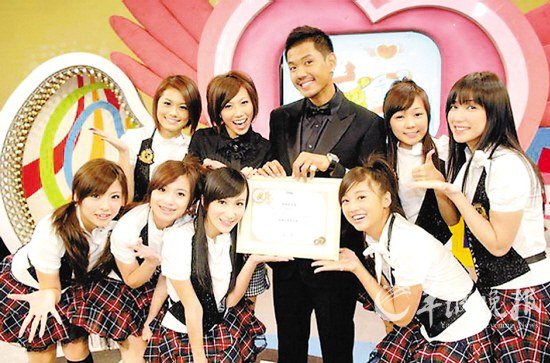 黑涩棒棒堂的剧情介绍