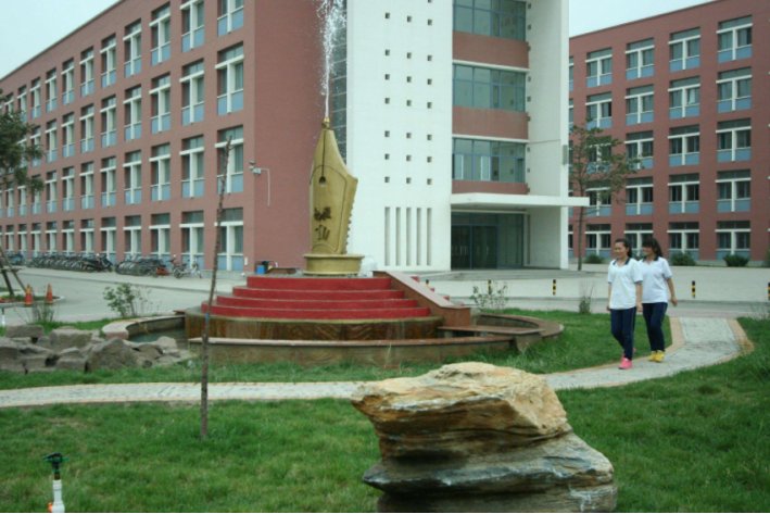 东莞市中专学校有哪些