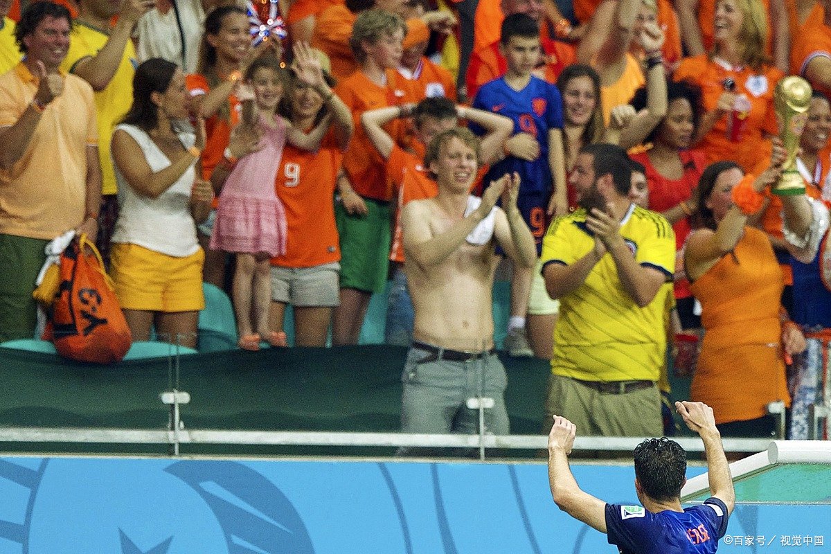 两个范大将军，谁能力更强，谁国际足坛地位更高？