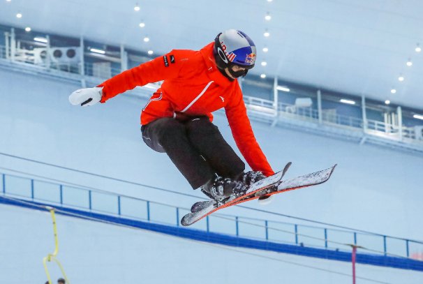 谷爱凌休息两天，仍然跑了20公里，她为何对自己如此严苛？