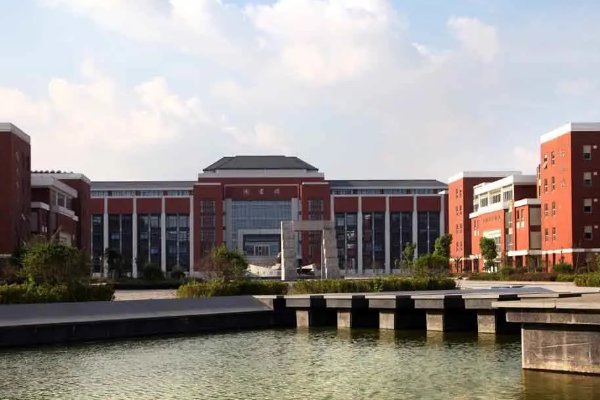 南京铁道职业技术学院分数线是多少？