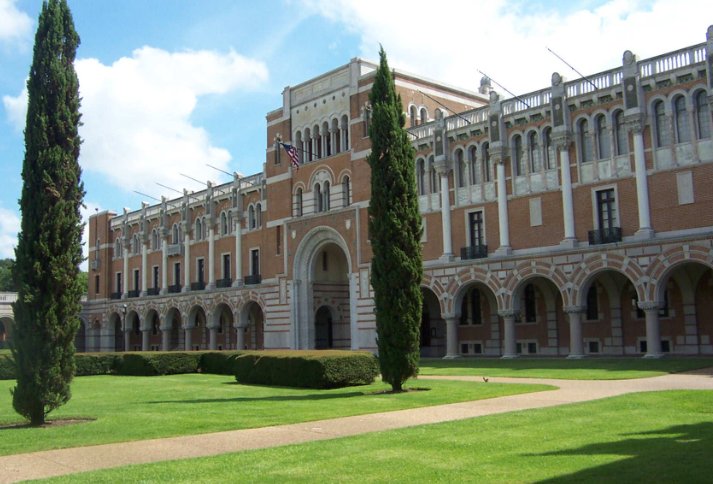 大学新生开学时间一般是几月份