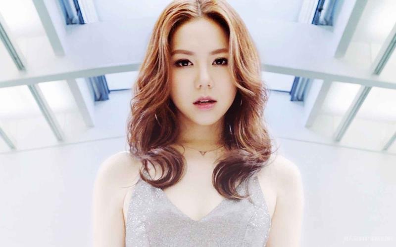 邓紫棋变身最惨打工人，因讨薪问题频繁上热搜，她的讨薪之路为何如此艰难？