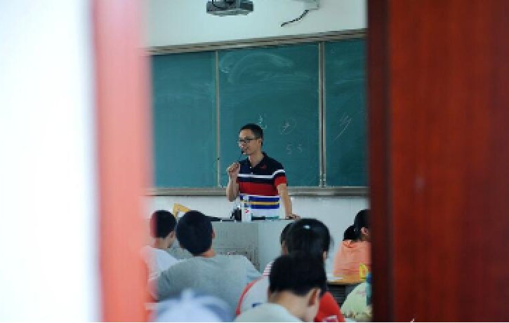 2023年恩施中考分数线