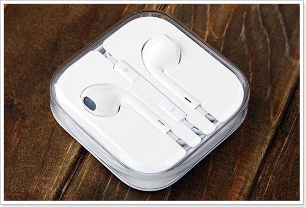 iPhone12还送耳机吗