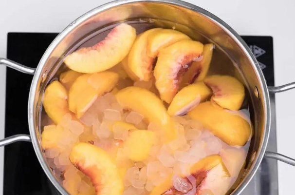 蜜汁肉桃的做法