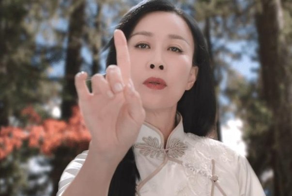 景甜认证那英司藤东北分藤,这是什么梦幻联动?