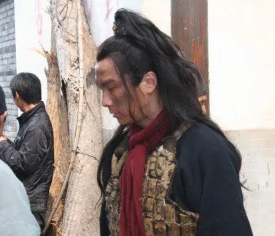 演员张昊翔自曝拍戏年收入30万，演员们的收入差距有多大？