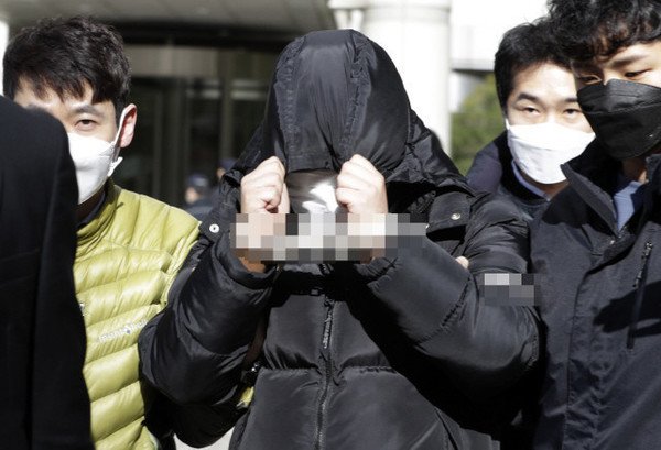 N号房赵主彬刑期增加五年，和他的犯得罪相比这个审判结果是不是过轻了？