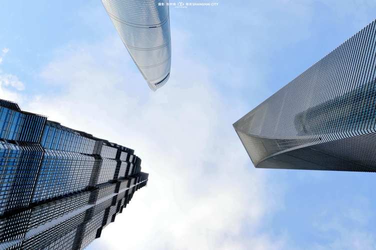 上海本轮疫情收入3.37亿元，支出3.16亿元，这一数据说明了什么？