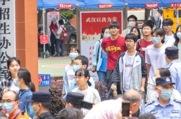 湖北一本线大概多少分