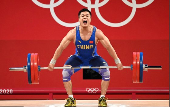 举重比赛的公斤级是指什么意思？