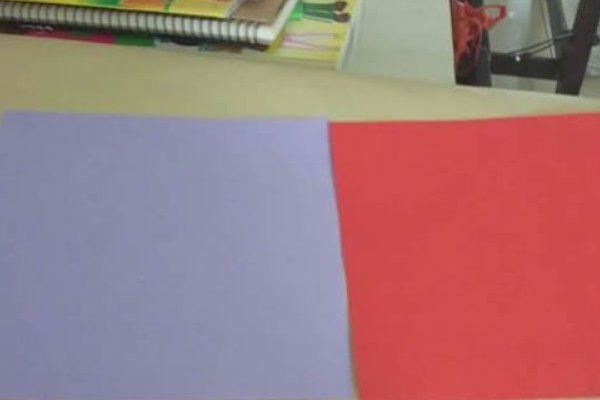 怎么做赛罗的两个飞镖？