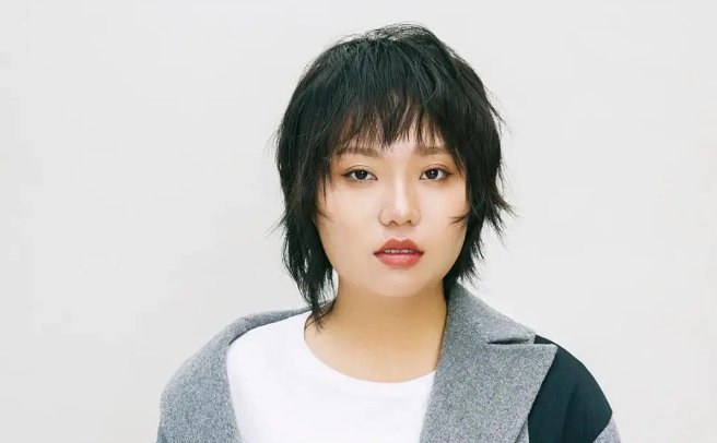 李雪琴是什么学历?