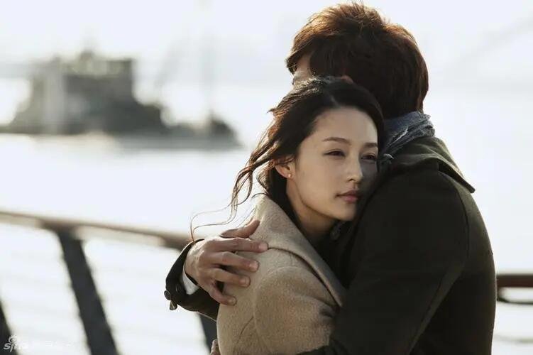 《璀璨人生》：在这部剧中，刻画了余非是一个什么样的人物形象特征?