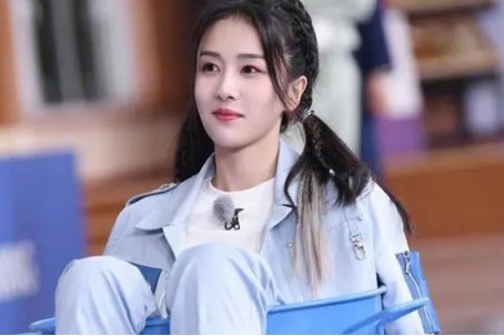 白鹿和蔡徐坤在一起了吗？