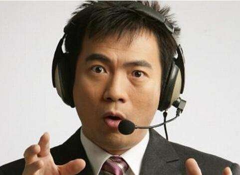 黄健翔解说门事件是怎么回事?