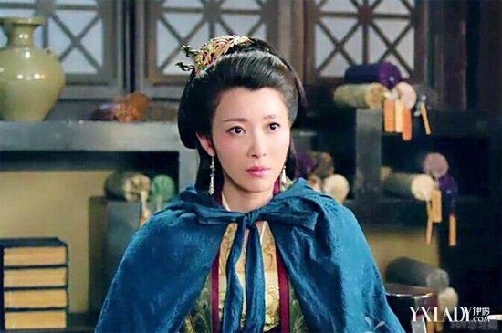 罗康妮的个人信息