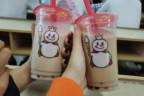 蜜雪冰城患上低价后遗症，蜜雪冰城只走低端路线？未来会改变吗？